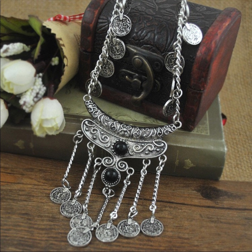 Trendy coin necklace(NWT) - Picture 6 of 6